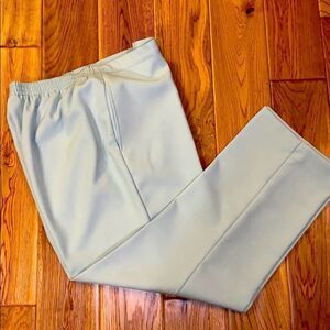 Alfred Dunner sage elastic waist pants. Size 12‎